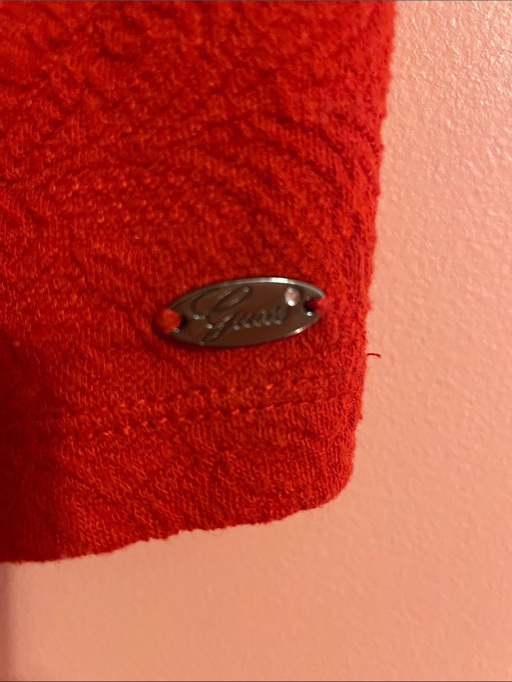 Guess Red Mock Neck Cap Sleeve Crop Top - Picture 4 of 7